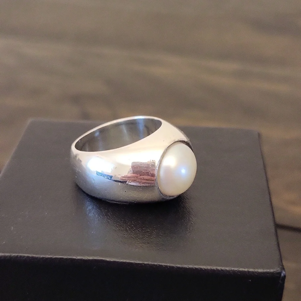 Solid Sterling Silver Cultured Pearl Gypsy Mounted Ring